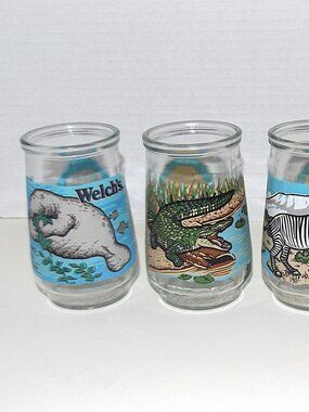 1990s Collection of 4 Welch’s Endangered Species Jelly Jars